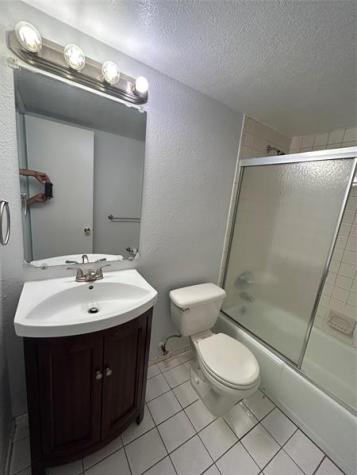 8704 NW 35th Street Coral Springs FL 33065