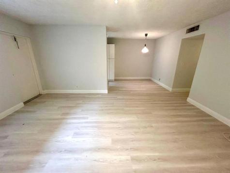 8704 NW 35th Street Coral Springs FL 33065