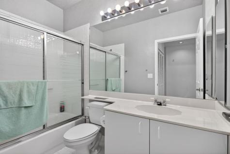 9575 Weldon Circle Tamarac FL 33321