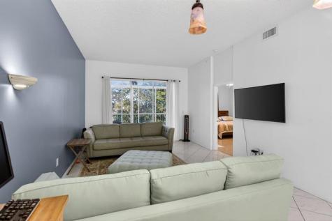 9575 Weldon Circle Tamarac FL 33321