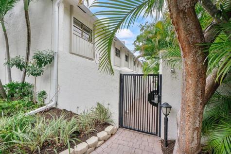 555 NE 7th Avenue Fort Lauderdale FL 33301