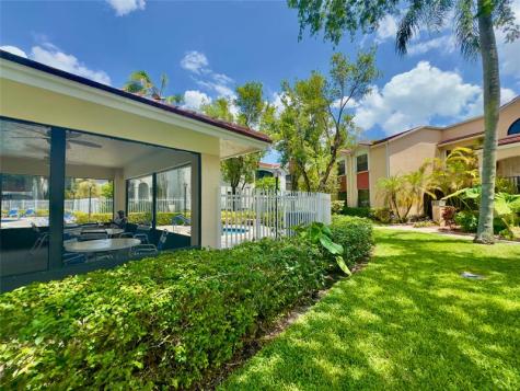 12078 NW 11th Street Pembroke Pines FL 33026