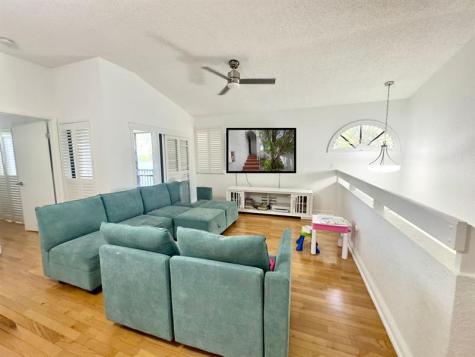 12078 NW 11th Street Pembroke Pines FL 33026