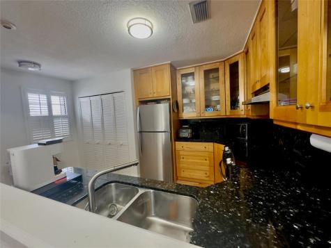 12078 NW 11th Street Pembroke Pines FL 33026