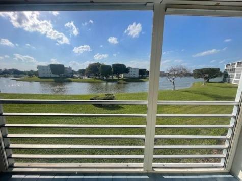 2075 E Cornwall D Boca Raton FL 33434