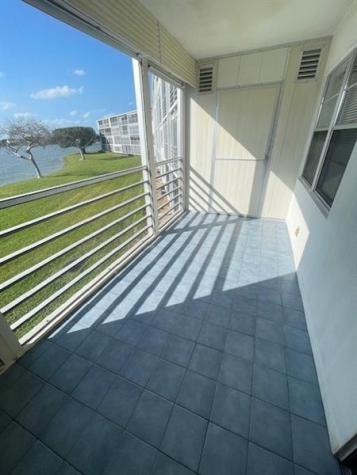2075 E Cornwall D Boca Raton FL 33434