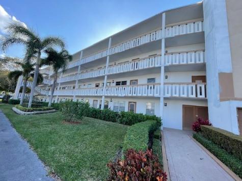 2075 E Cornwall D Boca Raton FL 33434