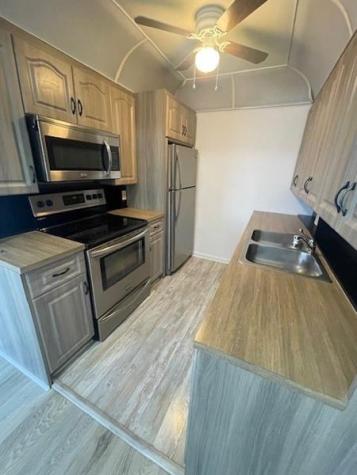 2075 E Cornwall D Boca Raton FL 33434