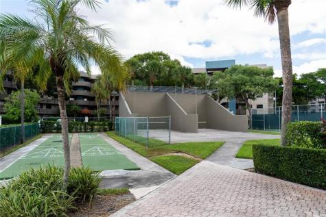 1101 Colony Point Circle Pembroke Pines FL 33026