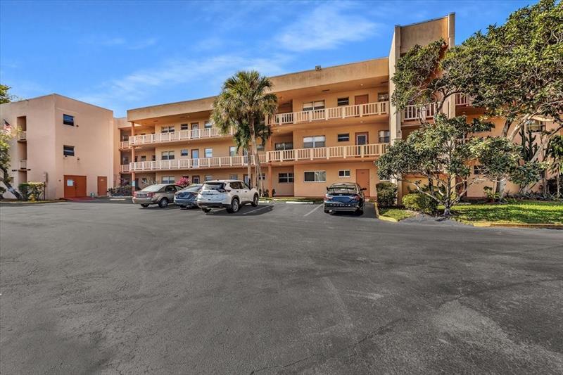 8380 Lagos De Campo Boulevard Tamarac FL 33321