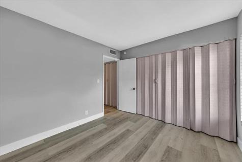 8380 Lagos De Campo Boulevard Tamarac FL 33321