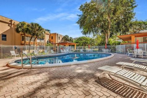 8380 Lagos De Campo Boulevard Tamarac FL 33321