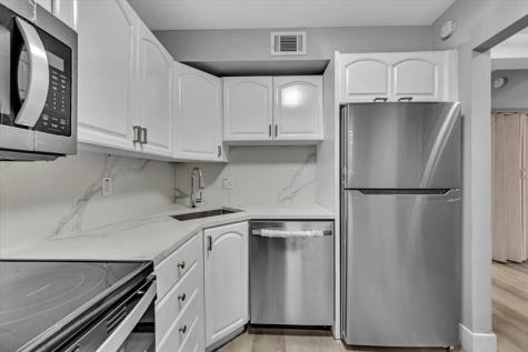 8380 Lagos De Campo Boulevard Tamarac FL 33321