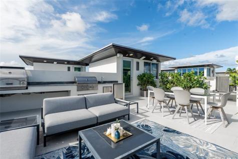 244 Garden Court Lauderdale By The Sea FL 33308