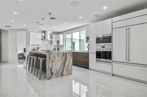 244 Garden Court Lauderdale By The Sea FL 33308