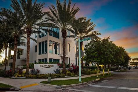 244 Garden Court Lauderdale By The Sea FL 33308