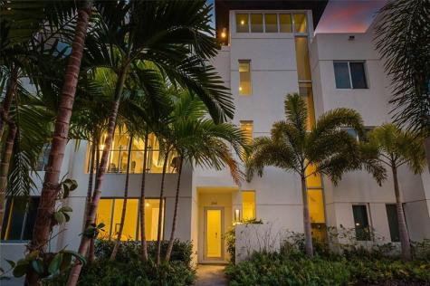 244 Garden Court Lauderdale By The Sea FL 33308