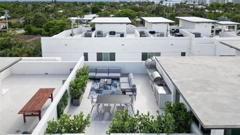 244 Garden Court Lauderdale By The Sea FL 33308