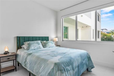 244 Garden Court Lauderdale By The Sea FL 33308
