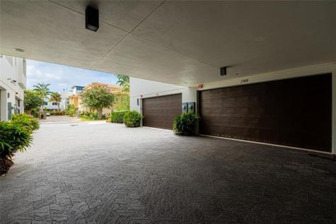 244 Garden Court Lauderdale By The Sea FL 33308