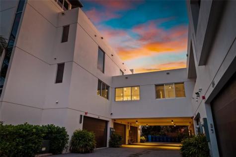 244 Garden Court Lauderdale By The Sea FL 33308