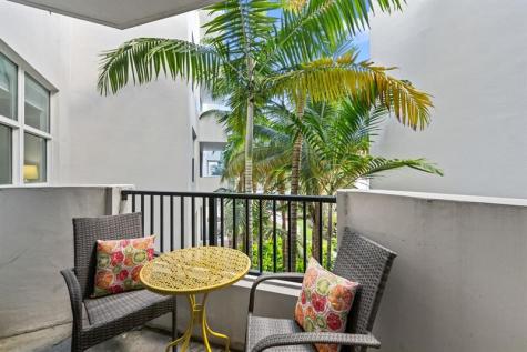 2421 NE 65th Street Fort Lauderdale FL 33308