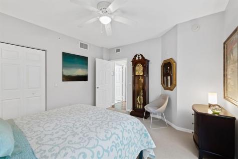 2421 NE 65th Street Fort Lauderdale FL 33308