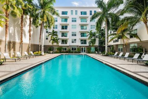 2421 NE 65th Street Fort Lauderdale FL 33308