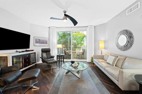 2421 NE 65th Street Fort Lauderdale FL 33308
