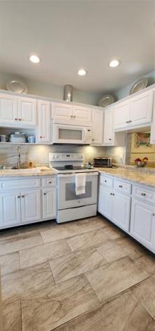 1951 NE 39th Street Lighthouse Point FL 33064