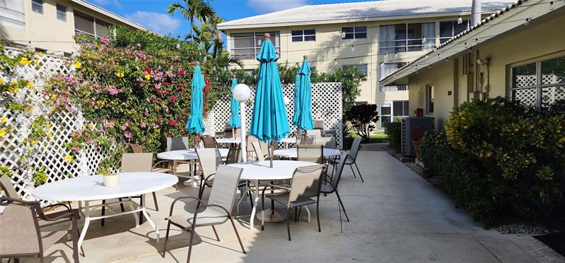 1951 NE 39th Street Lighthouse Point FL 33064