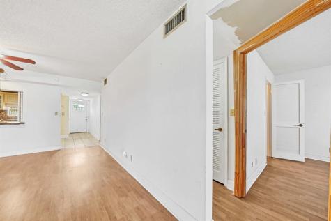 8980 S Hollybrook Boulevard Pembroke Pines FL 33025