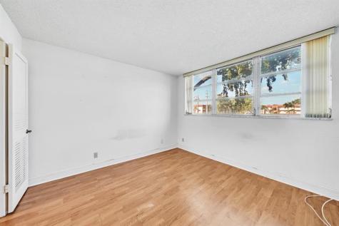 8980 S Hollybrook Boulevard Pembroke Pines FL 33025