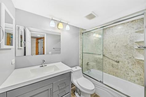 8980 S Hollybrook Boulevard Pembroke Pines FL 33025