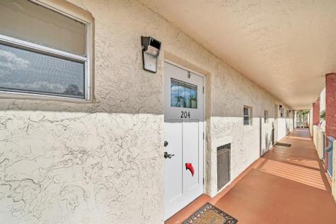 8980 S Hollybrook Boulevard Pembroke Pines FL 33025