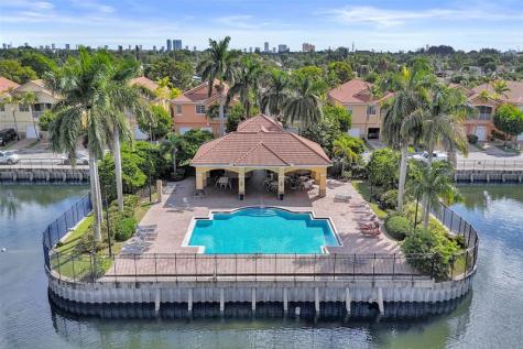 1825 Sonrisa Drive Riviera Beach FL 33404