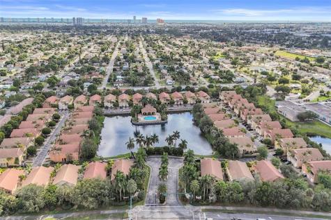 1825 Sonrisa Drive Riviera Beach FL 33404