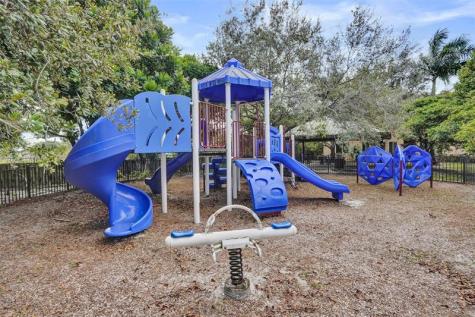 1825 Sonrisa Drive Riviera Beach FL 33404