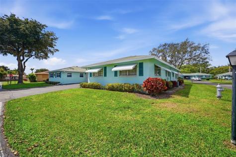 602 Hummingbird Lane Delray Beach FL 33445