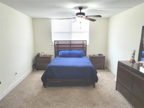 2800 Somerset Lauderdale Lakes FL 33311