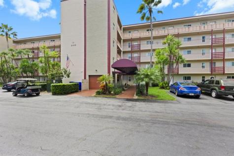 2106 S Cypress Bend Drive Pompano Beach FL 33069