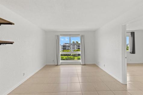 2106 S Cypress Bend Drive Pompano Beach FL 33069