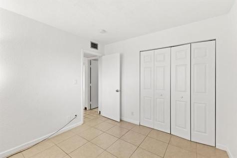 2106 S Cypress Bend Drive Pompano Beach FL 33069