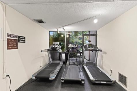 2106 S Cypress Bend Drive Pompano Beach FL 33069