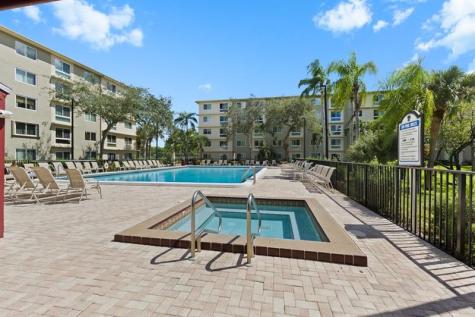 2106 S Cypress Bend Drive Pompano Beach FL 33069