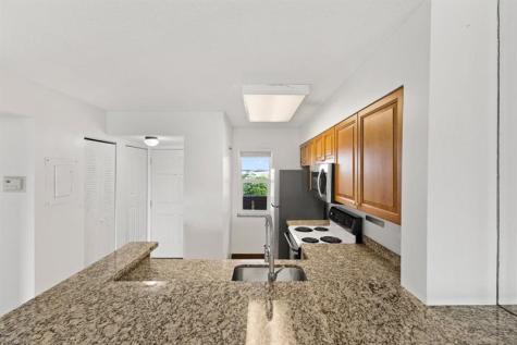 2106 S Cypress Bend Drive Pompano Beach FL 33069