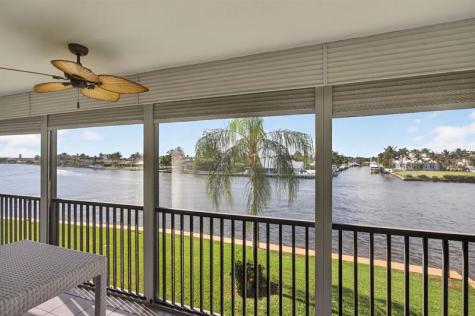 985 SE 19 Avenue Deerfield Beach FL 33441