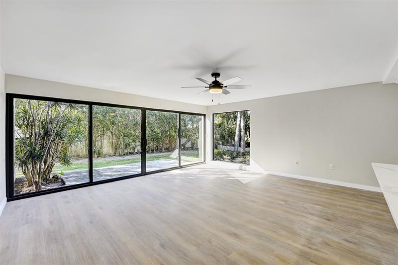 1100 SE 5th Court Pompano Beach FL 33060