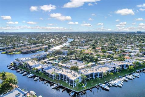 1100 SE 5th Court Pompano Beach FL 33060