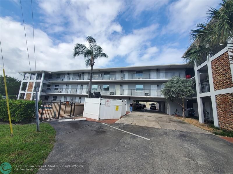 1021 NE 24th Avenue Pompano Beach FL 33062